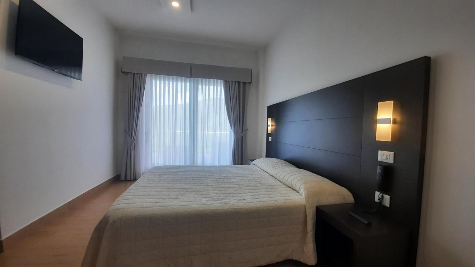 Moresco Park Hotel Sperlonga Dış mekan fotoğraf