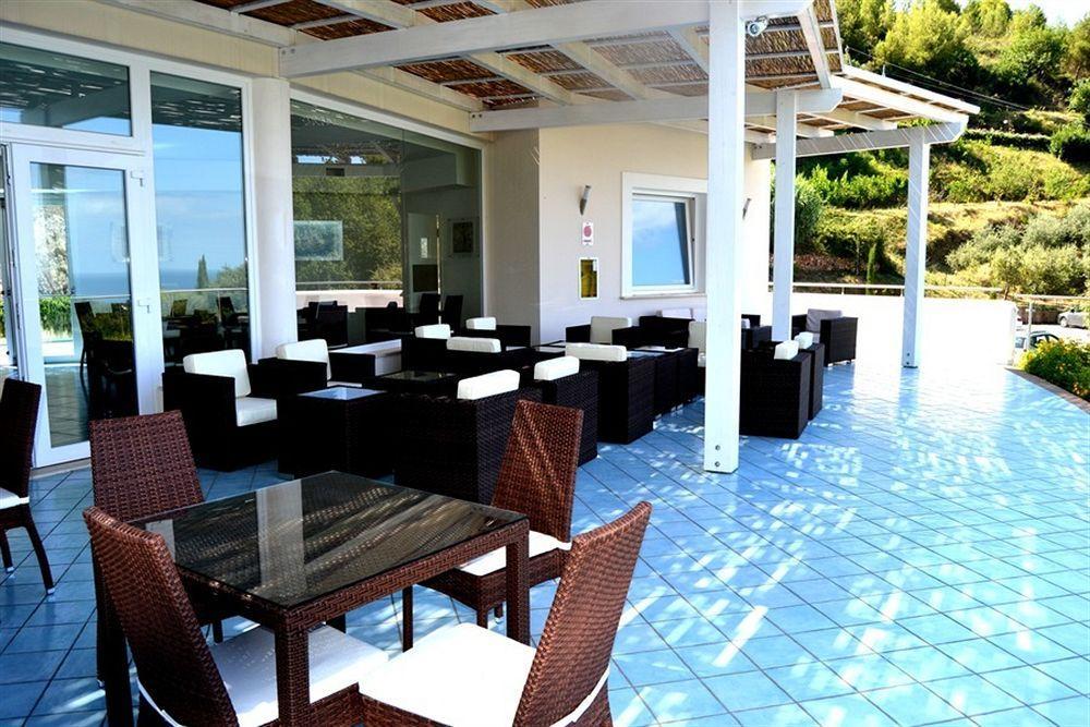 Moresco Park Hotel Sperlonga Dış mekan fotoğraf