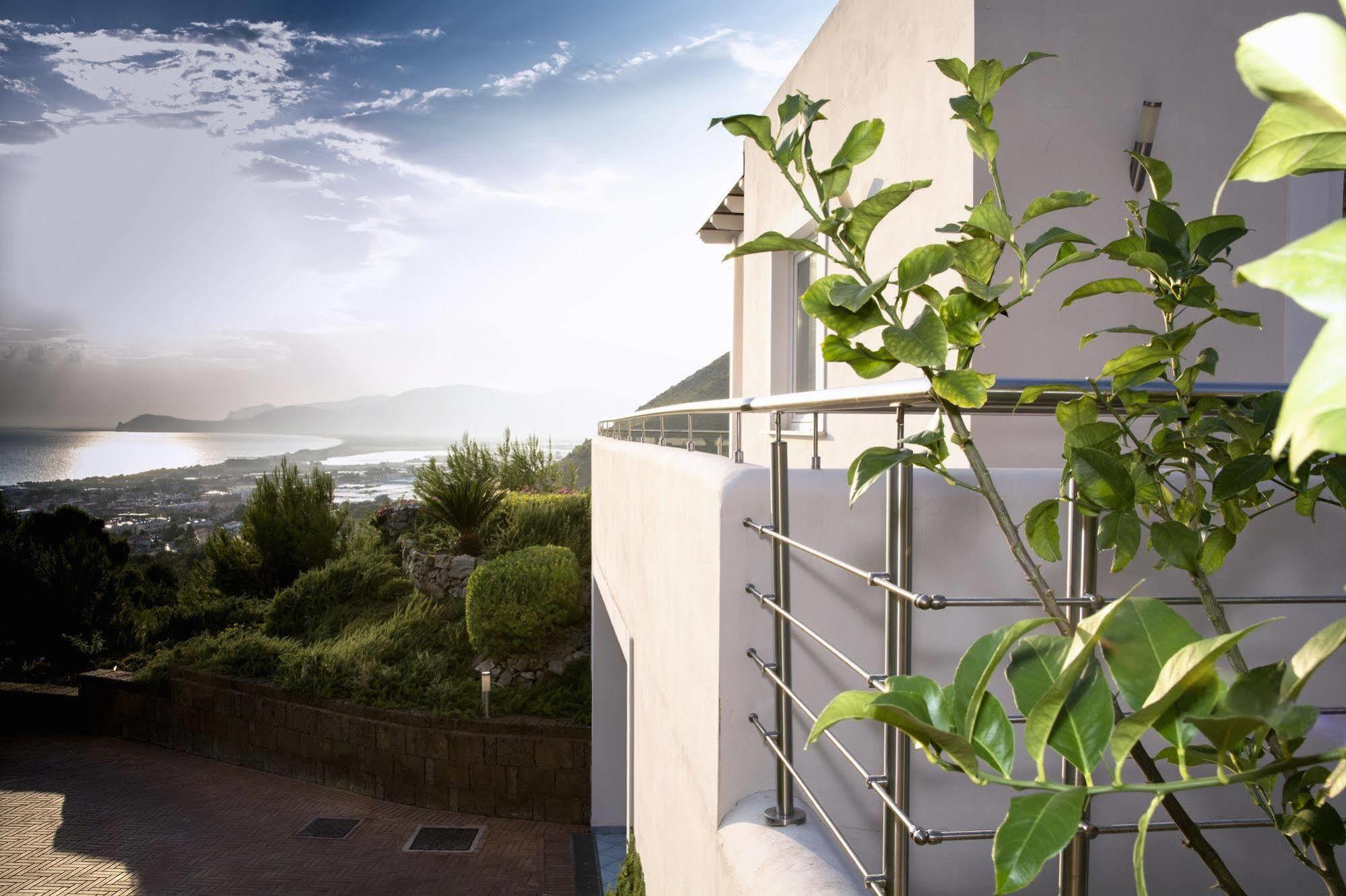 Moresco Park Hotel Sperlonga Dış mekan fotoğraf