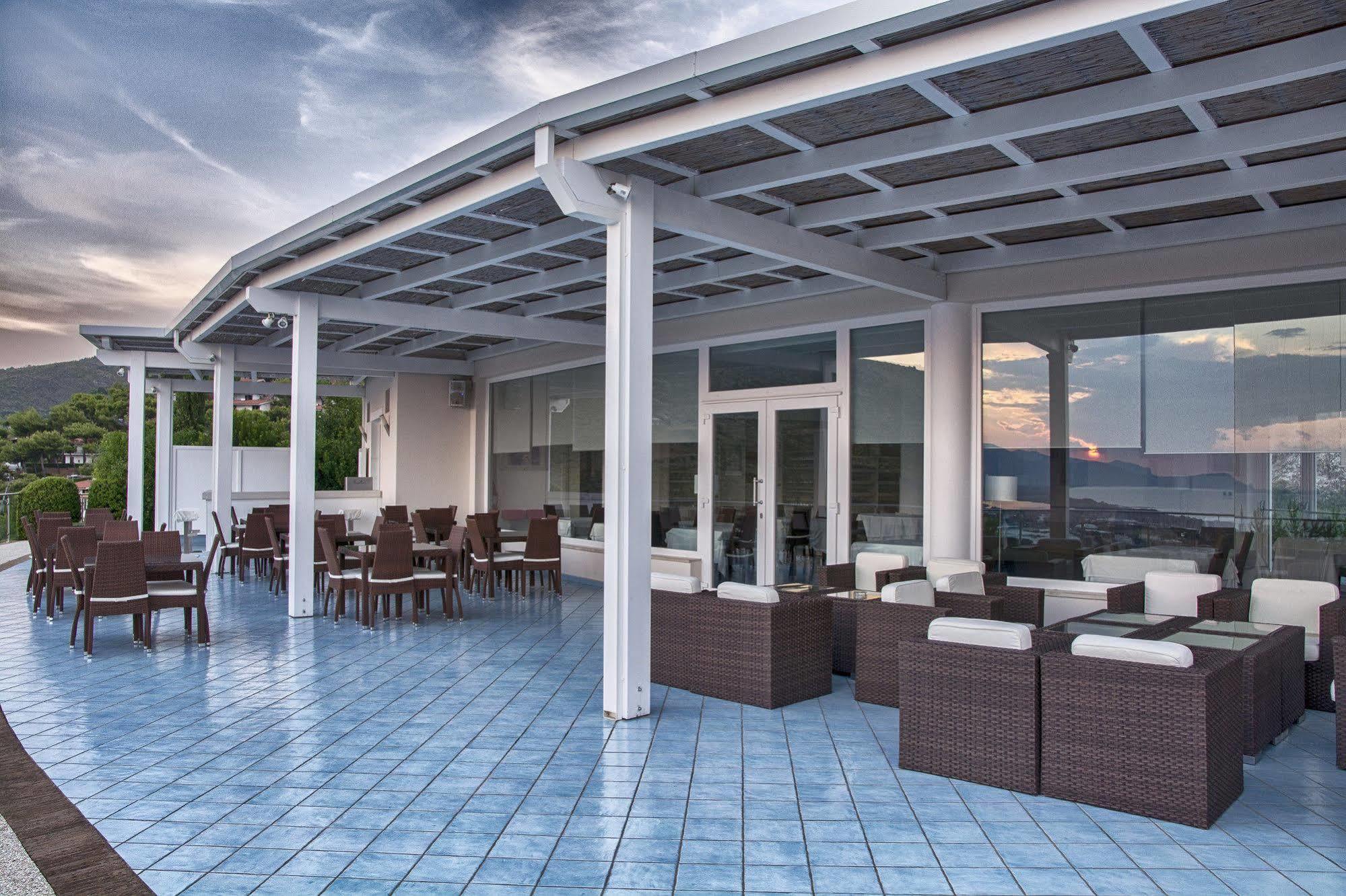 Moresco Park Hotel Sperlonga Dış mekan fotoğraf